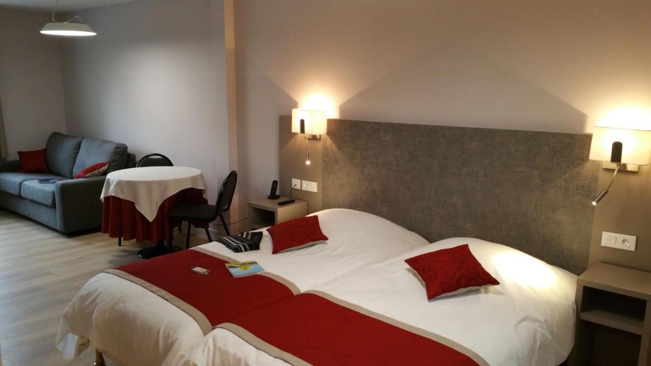 Logis - Hotel Restaurant La Sapiniere Wisques Bagian luar foto