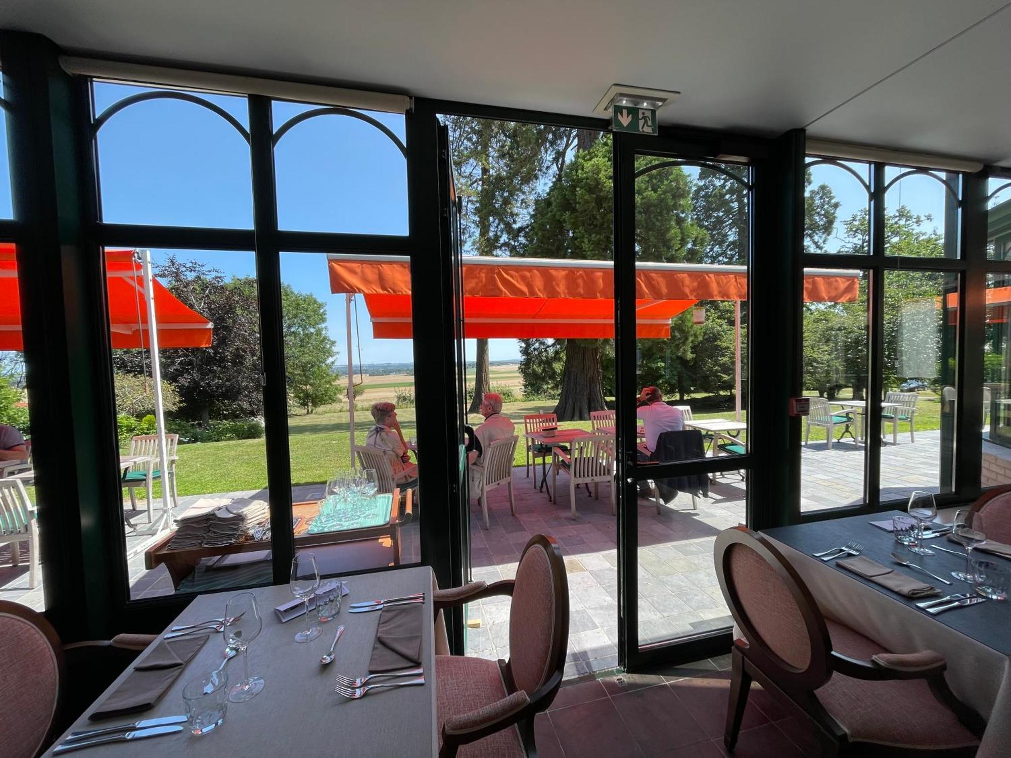 Logis - Hotel Restaurant La Sapiniere Wisques Bagian luar foto